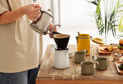 Zero Japan - Bee House Pour Over Coffee Dripper - Lead-Free & Cadmium-Free Ceramic Coffee Maker with Elegant Peek Hole, Drip Cone Brewer Coffee Gifts, Brewing Accessories - Jeans Blue, Standard Size