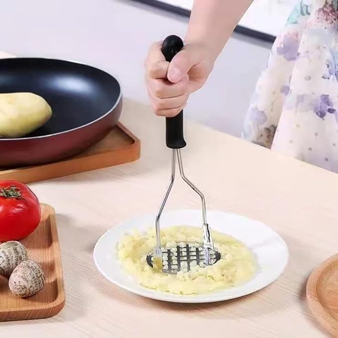 Potato masher with non-slip handle, stainless steel masher masher kitchen tool for potatoes, sweet potatoes, beans, vegetables, fruits, baby food, avocados and more