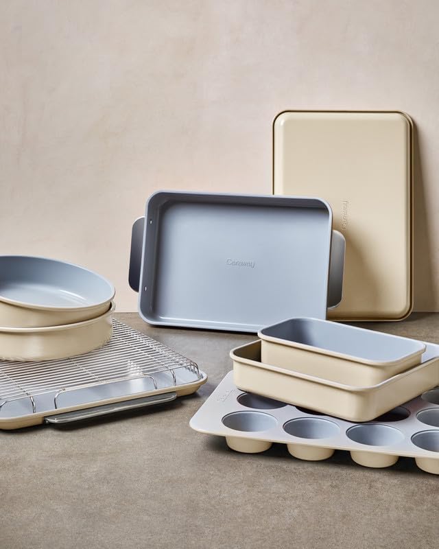 Caraway Non-Stick Ceramic 1 lb Loaf Pan - Naturally Slick Ceramic Coating - Non-Toxic, PTFE & PFOA Free - Perfect for Pound Cakes, Breads, & More - Sage