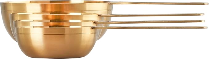 Le Crueset Measuring Cups, Gold, Set of 4 (1,1/2,1/3,1/4 cups)