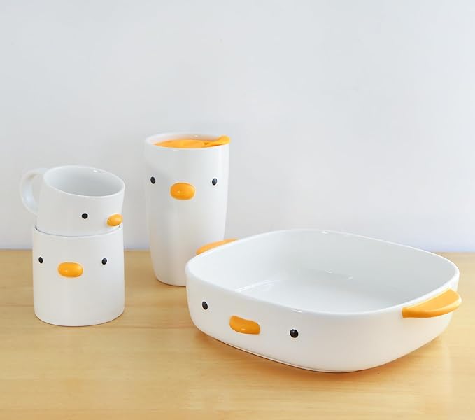PURROOM Cute Duck Baking Dish, Ceramic Casserole Square Dish, Porcelain Pie Pan, 9x9 in Medium Baking Pan with Handles, Oven Safe & Durable Bakeware for Lasagna.