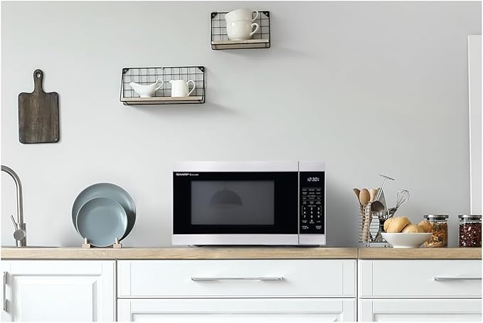 SHARP Countertop Microwave Oven with Removable 12.4" Carousel Turntable, 1000 Watt, 1.1 Cubic Feet, Stainless Steel