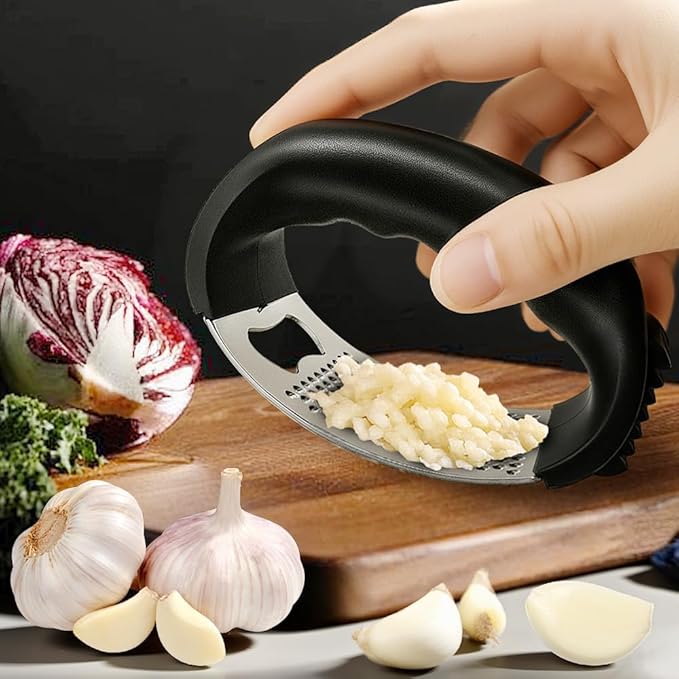 Stainless Steel Garlic Press Rocker, 2025 New Garlic Mincer and Garlic Crusher, Easy-Squeeze Garlic Tool with Peeler and Cleaning Brush for Smashing Garlic (A2-1Pcs)