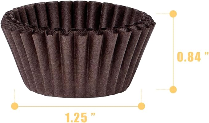 qiqee 600 Count Mini Cupcake Liners Coffee Muffin Liners Food Grade Baking Cups Paper No Smells（Small Size）