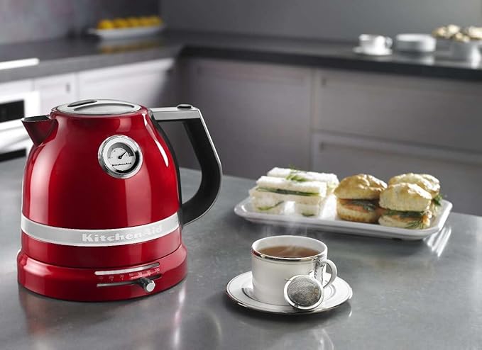 KitchenAid 1.5 L Pro Line Series Electric Kettle, KEK1522, Candy Apple Red