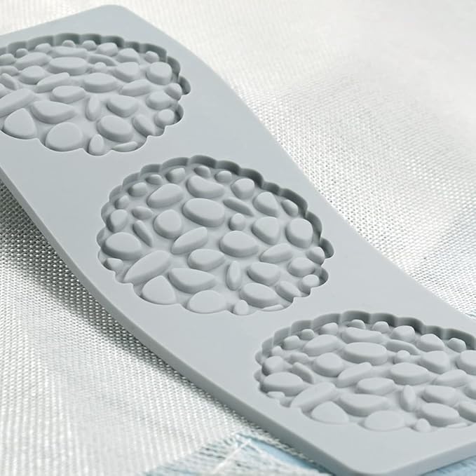Silicone Molds 3D Hollow Leaf Chocolate Molds Honeycomb Bee Candy Mold Flower Pattern Fondant Mold Cake Topper Sugar Craft Decoration (M_Flower_10.08 * 3.52 * 0.2inch)