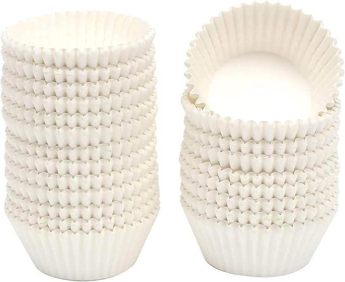 qiqee 600 Count Large Size Cupcake Liners White Muffin Liners Food Grade Jumbo Baking Cups Paper No Smells（Large Size）