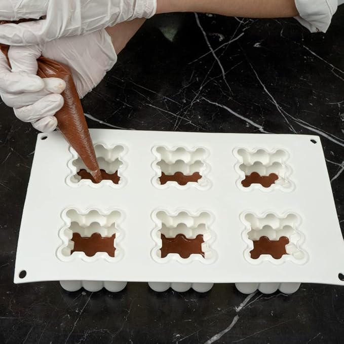 Restaurantware-6 Cavities Pastry & Baking Mold, 1 Oven-Ready 3D Mold - Flexible, Freezable, White Silicone Silicone Mold For Baking, Easy Release, For Chocolate, Cheesecake, Jelly, Or Mousse