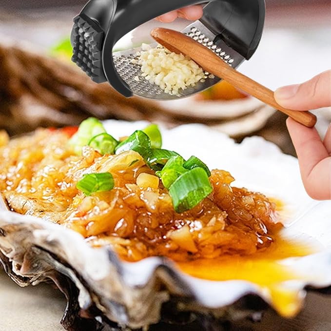 Stainless Steel Garlic Press Rocker, 2025 New Garlic Mincer and Garlic Crusher, Easy-Squeeze Garlic Tool with Peeler and Cleaning Brush for Smashing Garlic (2 Set)