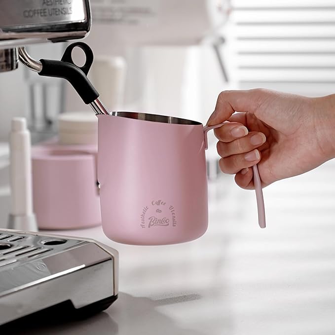 Milk Frothing Pitcher 500ML - Espresso Steaming Pitcher with Large Handle and V-Spout,Stainless Steel Milk Frothing Cup for Cappuccino, Latte Art,Coffee Machine Accessories