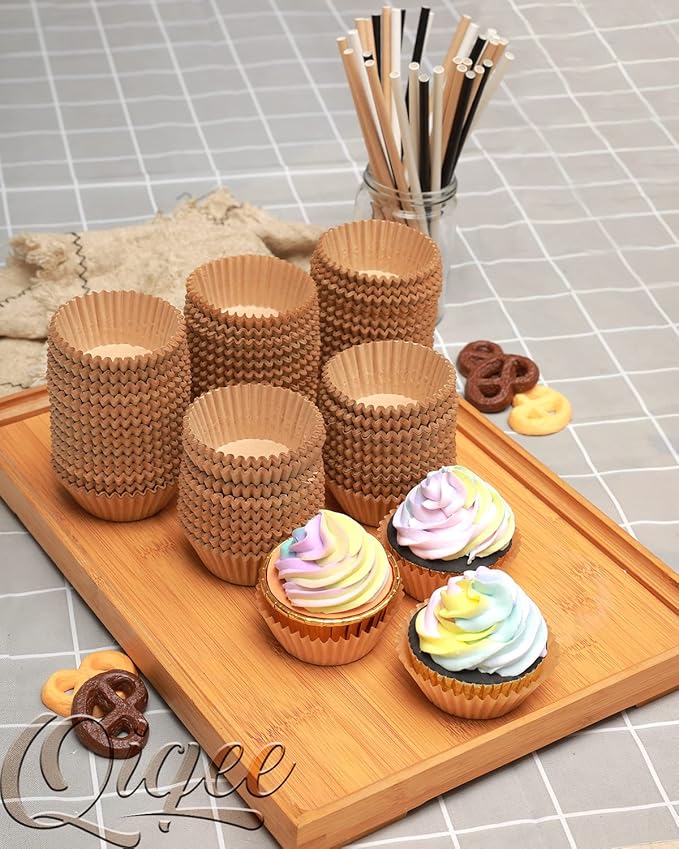 qiqee 600 Count Mini Cupcake Liners Natural Muffin Liners Food Grade Brown Baking Cups Paper No Smells（Small Size）
