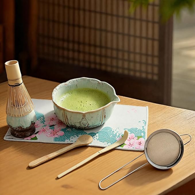 Matcha Whisk Set, Matcha Set with Bowl & Chasen & Chasen Holder, 8 Pcs Macha Kit Gift for Macha Lovers, Family, Friend（Green）