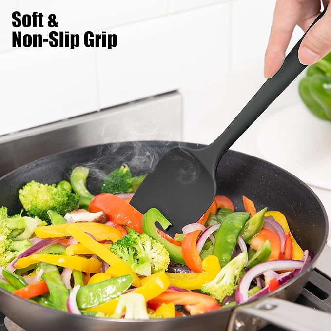 4-Piece Silicone Spatula Scrapers: Doosu 600°F Heat Resistant Food Grade Kitchen BPA Free Rubber Baking Cooking Tool Nonstick Utensil Set for Mixing, Scraping, Folding, Stirring, Serving (Black)