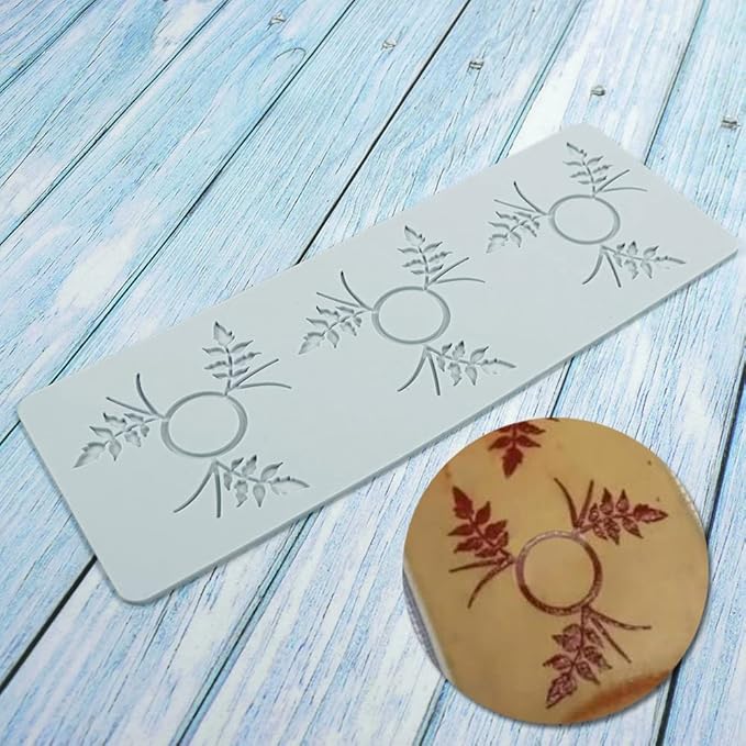 Silicone Molds 3D Hollow Leaf Chocolate Molds Honeycomb Bee Candy Mold Flower Pattern Fondant Mold Cake Topper Sugar Craft Decoration (A_Leaf 12 * 4.28 * 0.12inch)