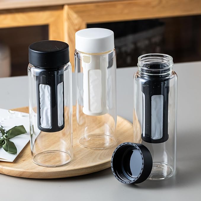 19oz Cold Brew Bottle, Cold Brew Maker with Removable Filter, BPA - Free Portable Cold Brew Tea Bottle for Iced Tea, Cold Brew & Fruit Infusion (Black+White)