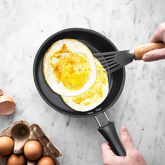 Mini Nonstick Egg & Omelet Pan – 4.7” Single Serve Frying Pan/Skillet, Diamond Infused, Multipurpose Pan Designed for Eggs, Pancakes, Dishwasher Safe