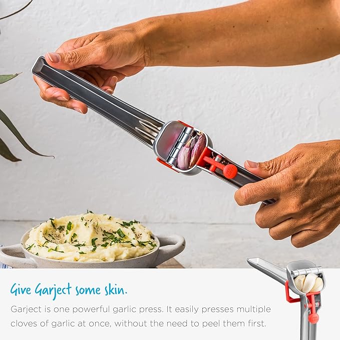 Dreamfarm Garject 2-In-1 Garlic Peeler, Garlic Press & Mincer with Garlic Peel Ejector, Chrome-Plated Zinc - Black
