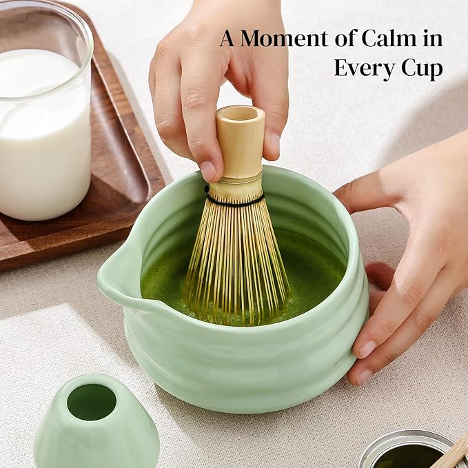 DOWAN Matcha Whisk Set, 7 Pcs Matcha Set Includes Bowl with Spout, Whisk and Holder, Bamboo Scoop and Holder, Sifter and Tea Towel - 7 Pcs Matcha Kit Gift for Lovers Beginners, Christmas (Green)