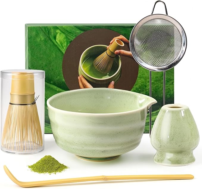 Matcha Tea Set – Japanese Matcha Bowl with Spout, Bamboo Whisk, Scoop, Holder & Strainer – Complete Ceremonial Matcha Kit for Beginners & Gift-Giving, Green