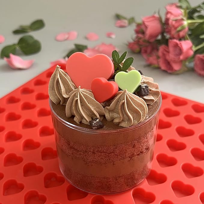 Mini Heart Chocolate Candy Molds Silicone, Silicone Heart Gummy Molds Fondan Molds with Scraper (S)