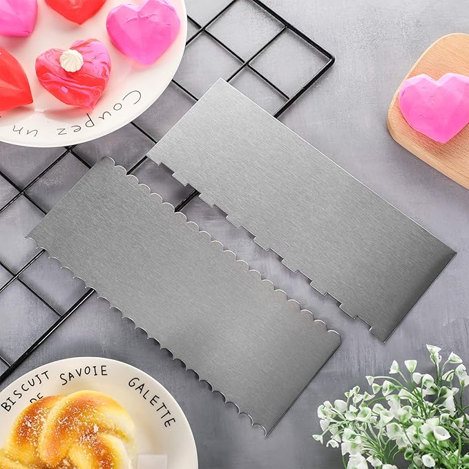 2 Pieces Stainless Steel Cake Scraper Large Double Sided Patterned Edge Stripe Edge Smoother Scraper Cake Decorating Comb Pastry Cutter for Mousse Butter Cream Decoration(9 x 3.4 Inches)