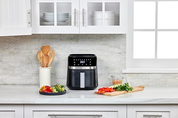 BLACK+DECKER Purifry 4QT Air Fryer, Timer with Auto Shut-off and Shake Reminder, Digital LED Touchscreen and 9 Presets, 1300W up to 400 F, Dishwasher Safe Parts