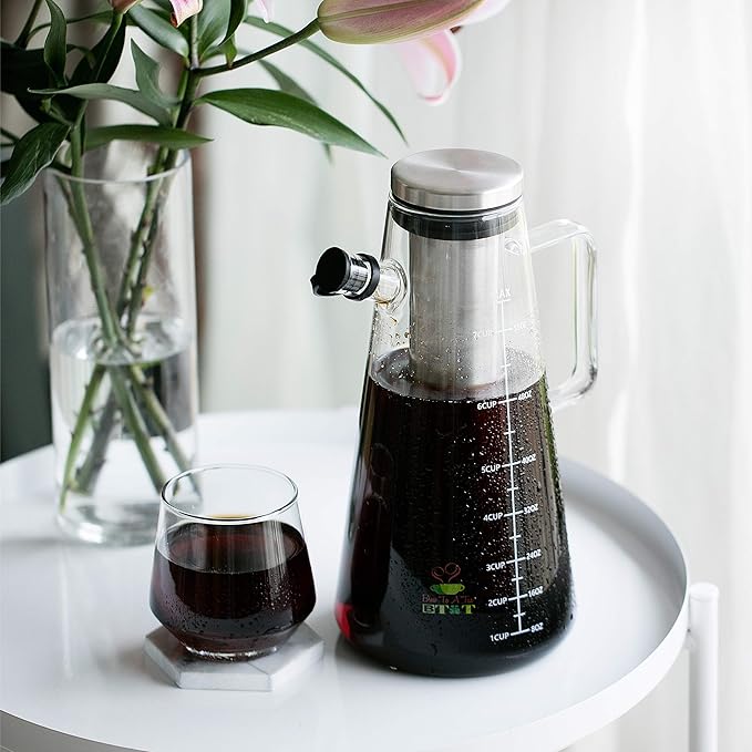 BTaT- Airtight Cold Brew Iced Coffee Maker Pitcher, 2 Liter/ 64 oz, Iced Tea Maker with Spout, Brewing Glass Carafe with Removable Stainless Steel Filter