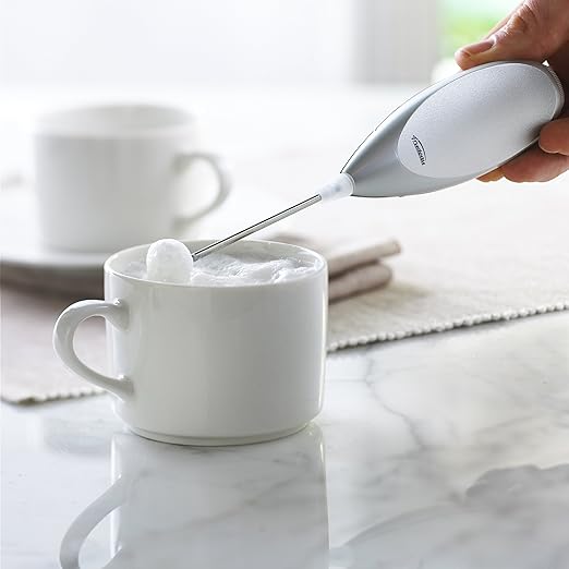 Trudeau Battery Milk Frother,Silver/White,9.5 inch