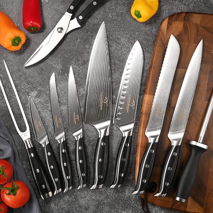 16-Piece Damascus Knife Set with Block - VG10 67-Layer Steel, Razor Sharp, Triple-Rivet Handles, 6 Steak Knives, Meat Fork, Sharpener & Scissors, Gray